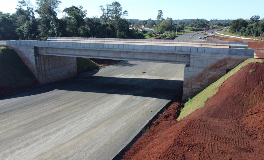 Perimetral - Viaduto acesso à Ponte Tancredo Neves
