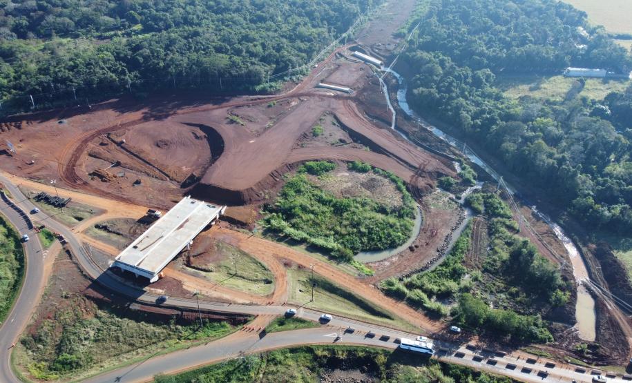 Perimetral - Viaduto BR-469