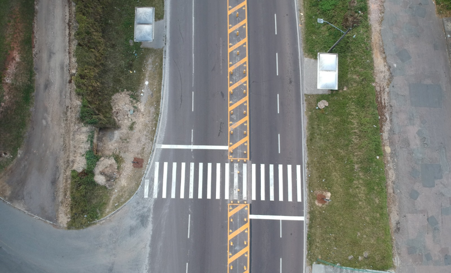Serviços do Proseg Paraná no km 8 da PR-092, em Curitiba