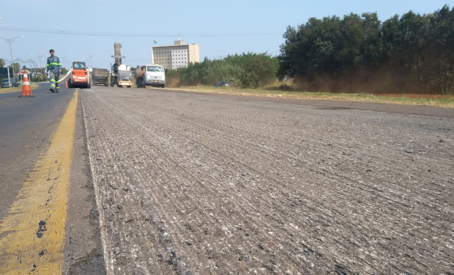 Serviços de conservação do pavimento e faixa de domínio de rodovias estaduais