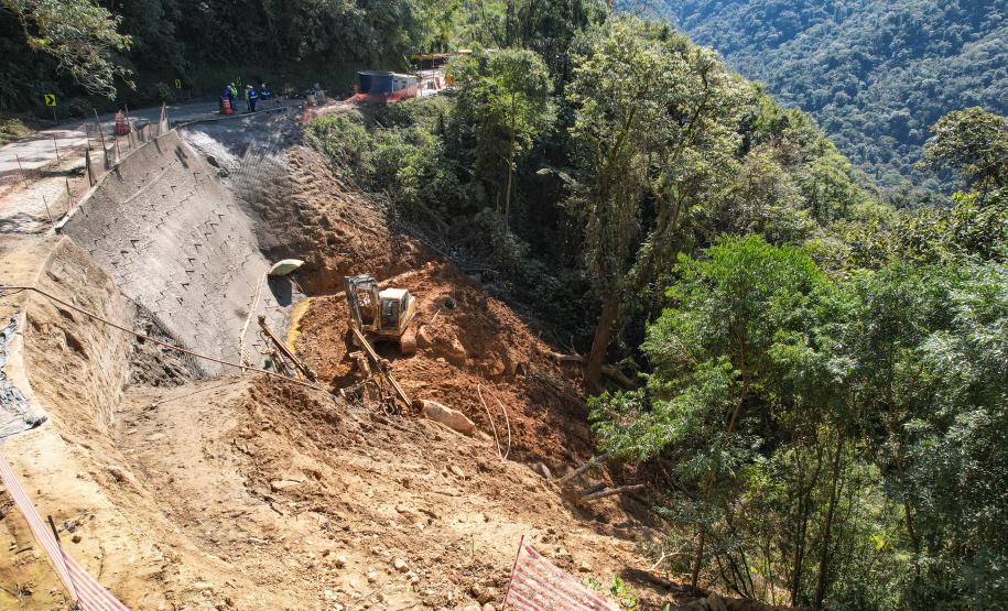 Estrada da Graciosa Km 11+200