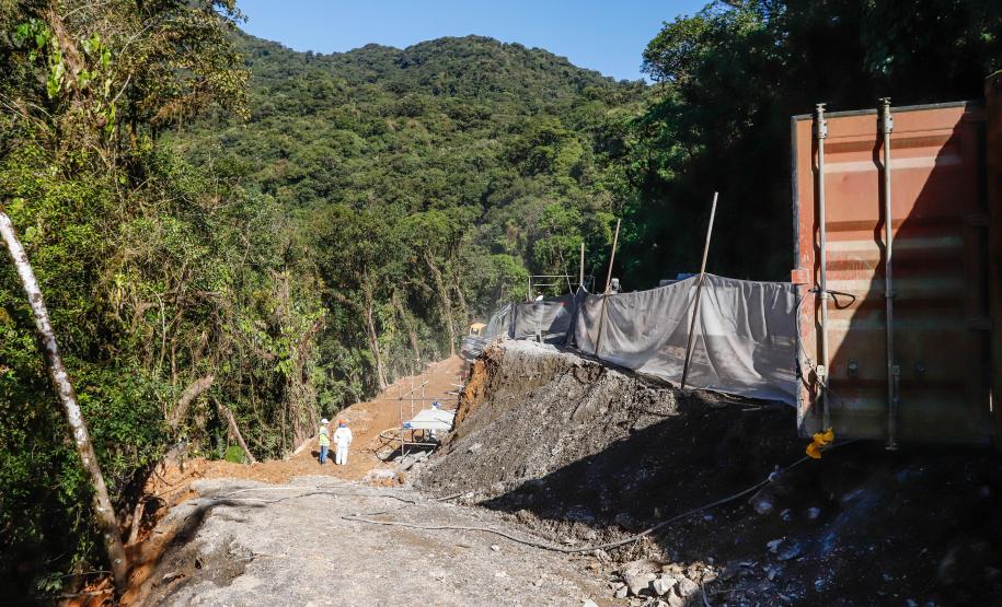 Estrada da Graciosa Km 7