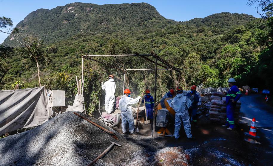 Estrada da Graciosa Km 7