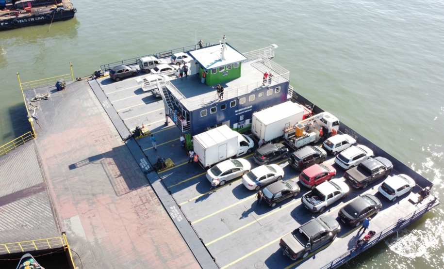 Ferry boat de Guaratuba