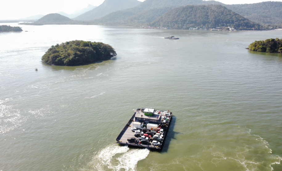 Ferry boat de Guaratuba