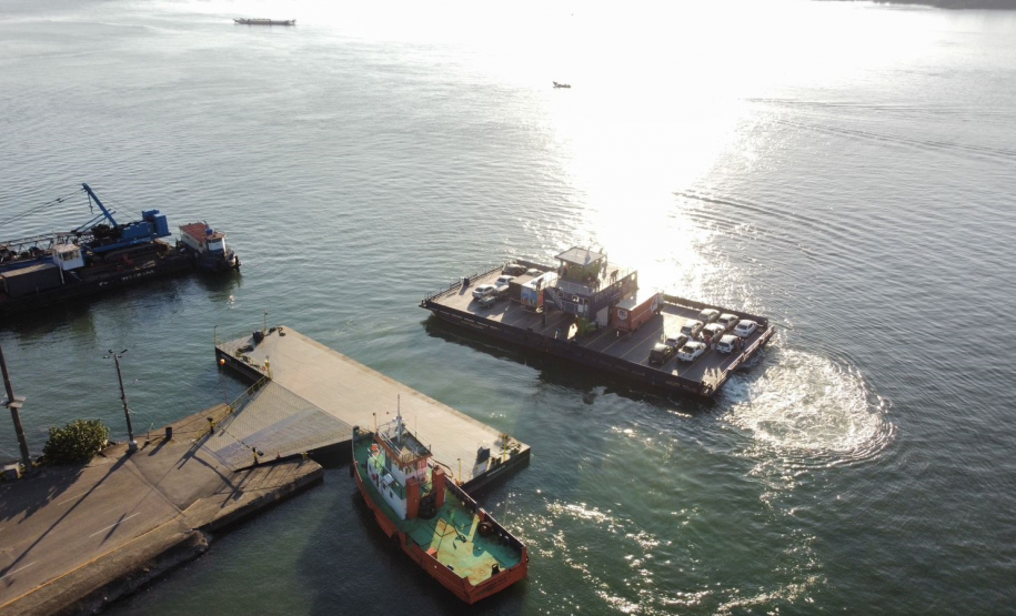Ferry boat de Guaratuba