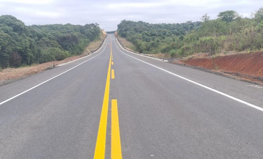Pavimentação da PR-364 entre Irati e São Mateus do Sul