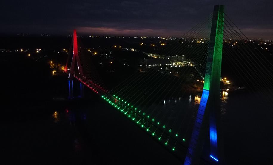 Teste da iluminação cênica da Ponte da Integração Brasil - Paraguai