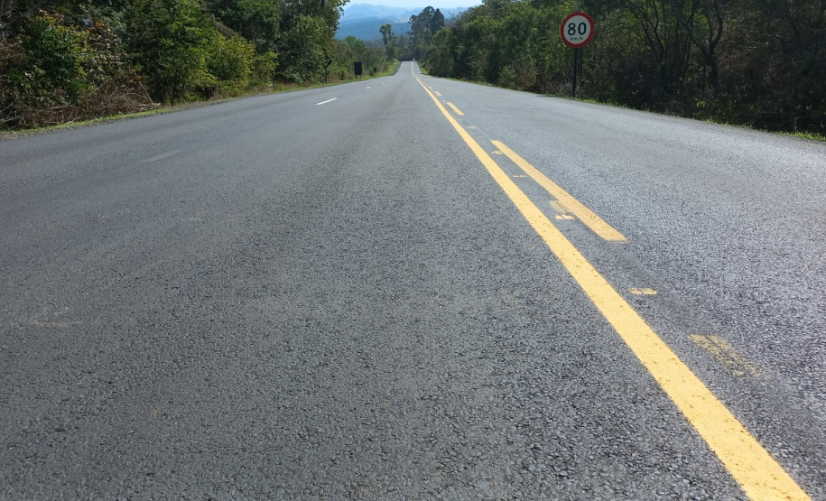 PR-090 Pavimento concluído e sinalização provisória