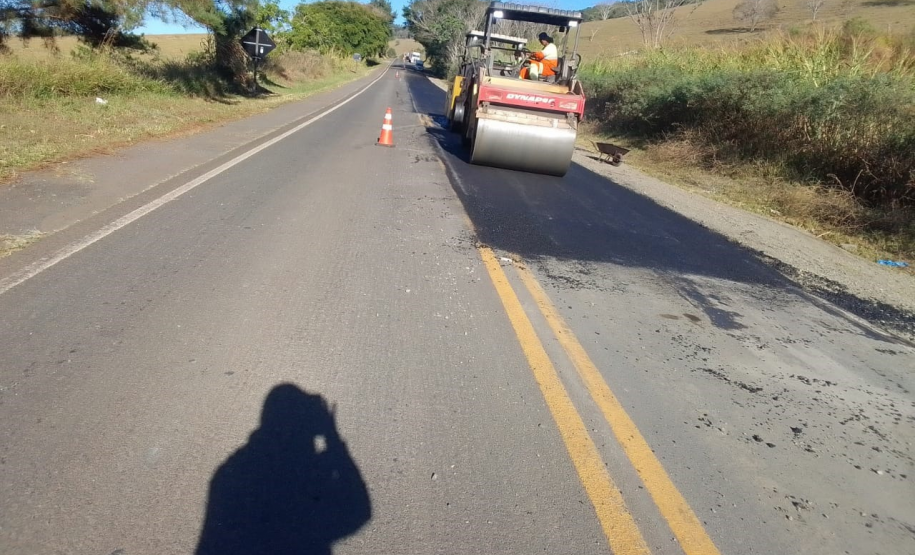 PR-090 Remendos profundos e reperfilagem