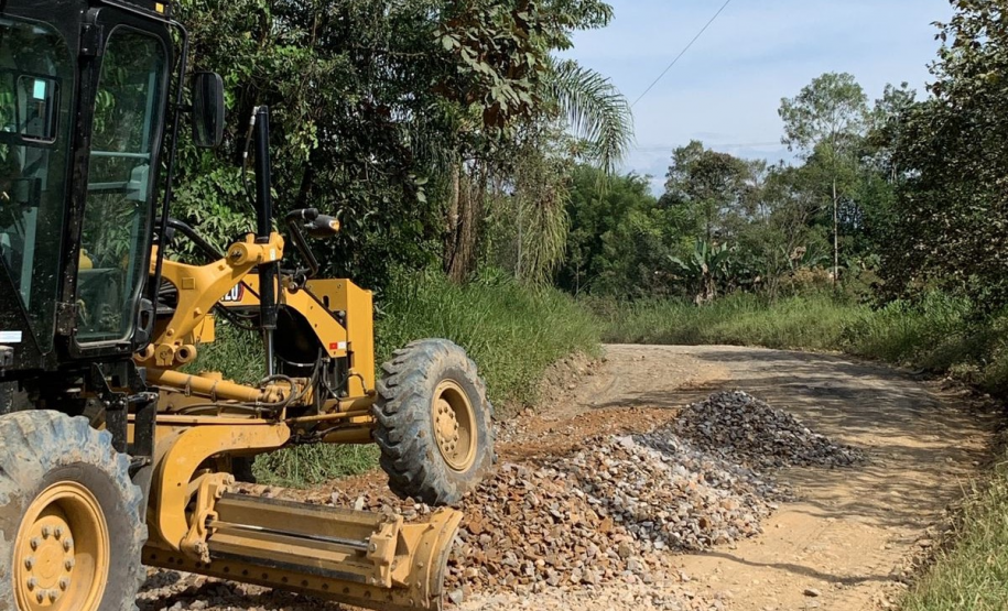 Serviços de conservação não-pavimentada da PR-405