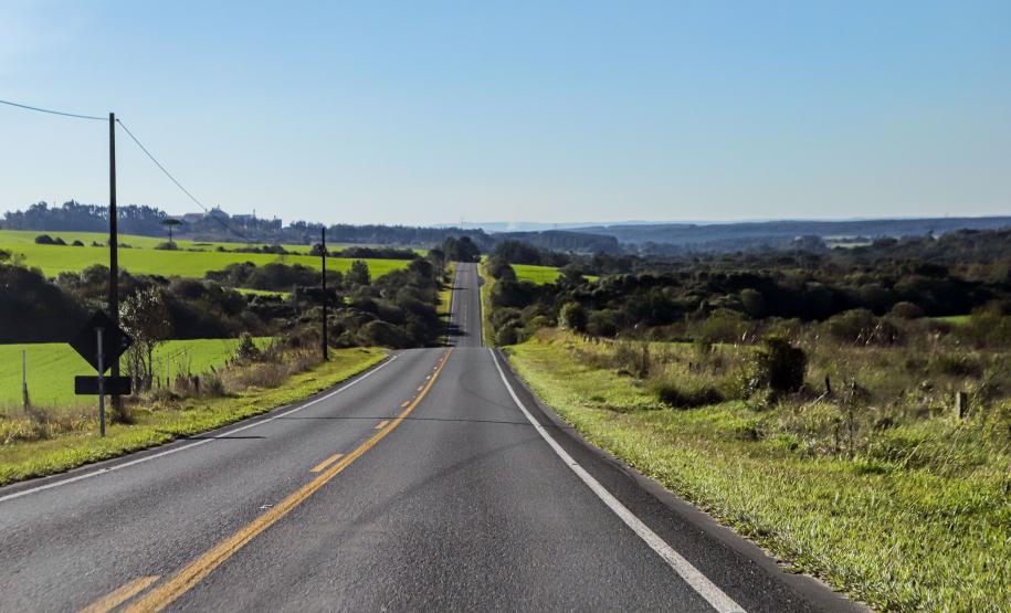 PR-427 entre Lapa e Porto Amazonas