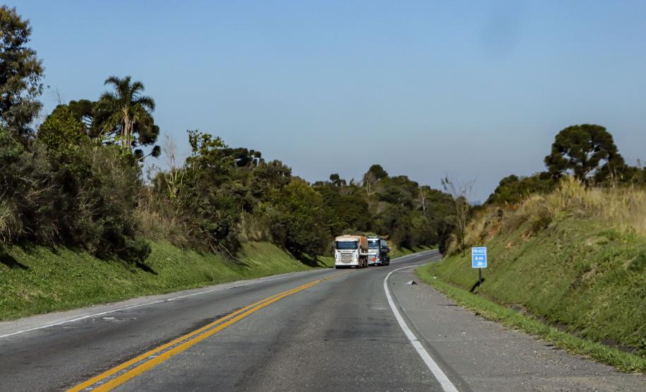 PR-423 entre Araucária e Campo Largo