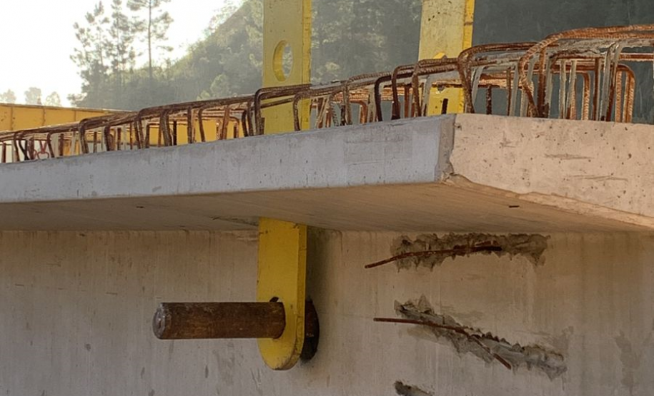 Transporte e lançamento de vigas nas pontes 04