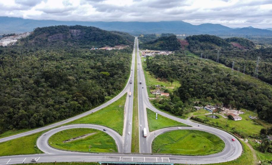 BR-277 x PR-407, em Paranaguá