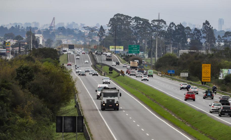 BR-277 entre Curitiba e Paranaguá