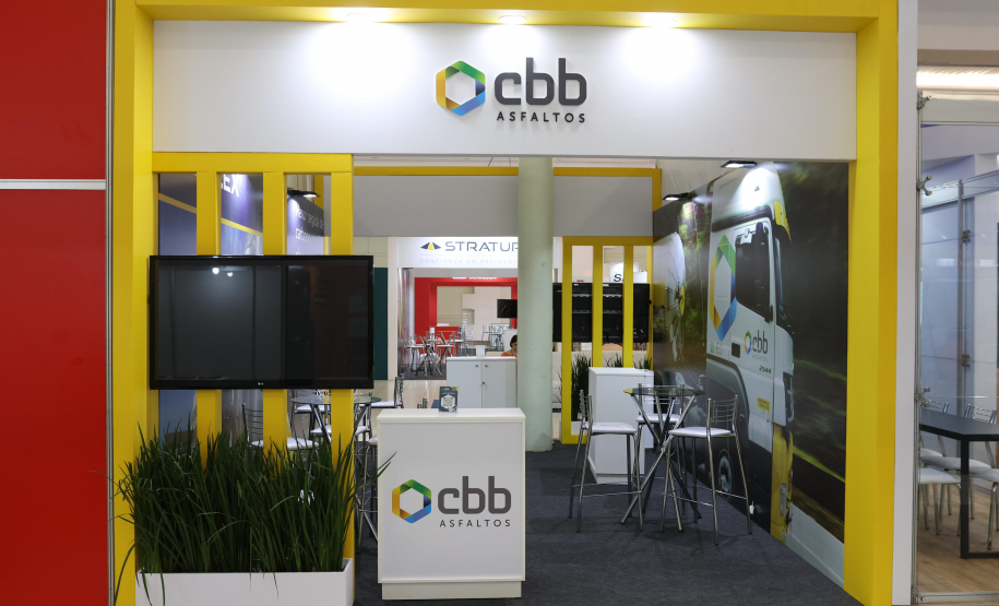 Primeiro dia do 25º Encontro Nacional de Conservação Rodoviária (Enacor) e 48ª Reunião Anual de Pavimentação (RAPv) em Foz do Iguaçu