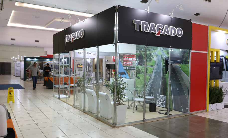 Primeiro dia do 25º Encontro Nacional de Conservação Rodoviária (Enacor) e 48ª Reunião Anual de Pavimentação (RAPv) em Foz do Iguaçu