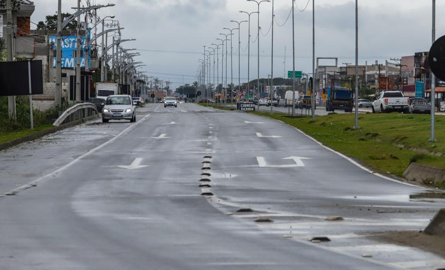 PR-407 entre Paranaguá e Pontal do Paraná