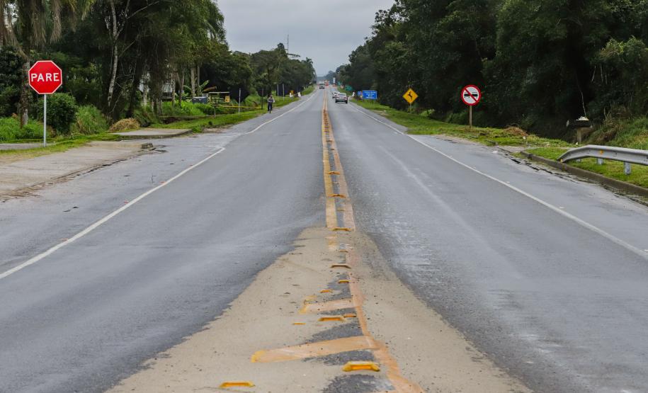 PR-407 entre Paranaguá e Pontal do Paraná