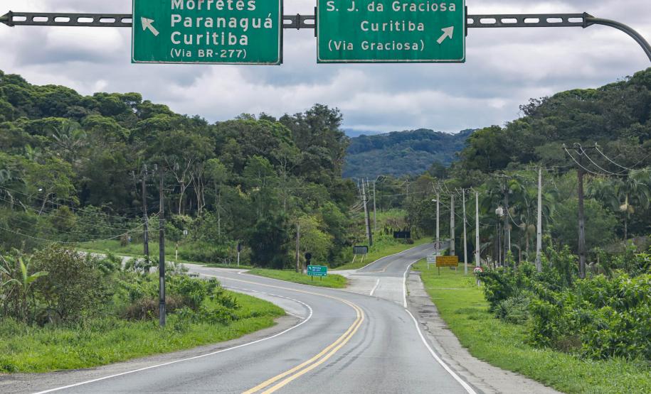 PR-407 entre Paranaguá e Pontal do Paraná