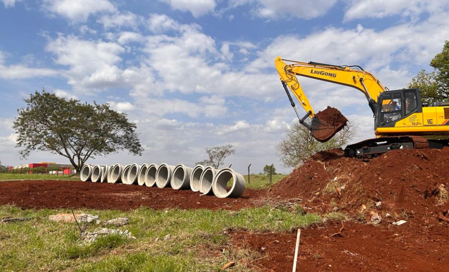 Serviços iniciais do Viaduto da PUC em Londrina
