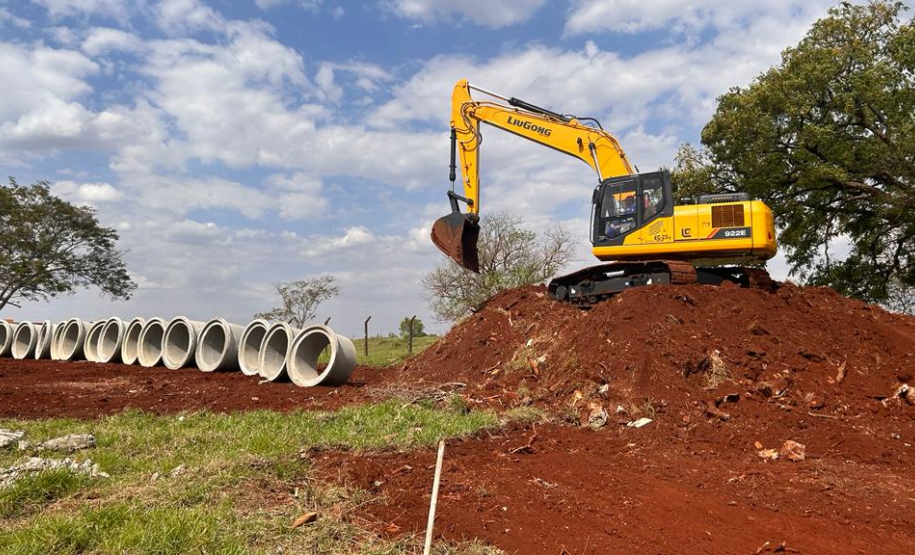 Serviços iniciais do Viaduto da PUC em Londrina