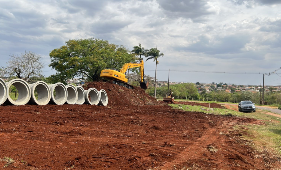 Serviços iniciais do Viaduto da PUC em Londrina