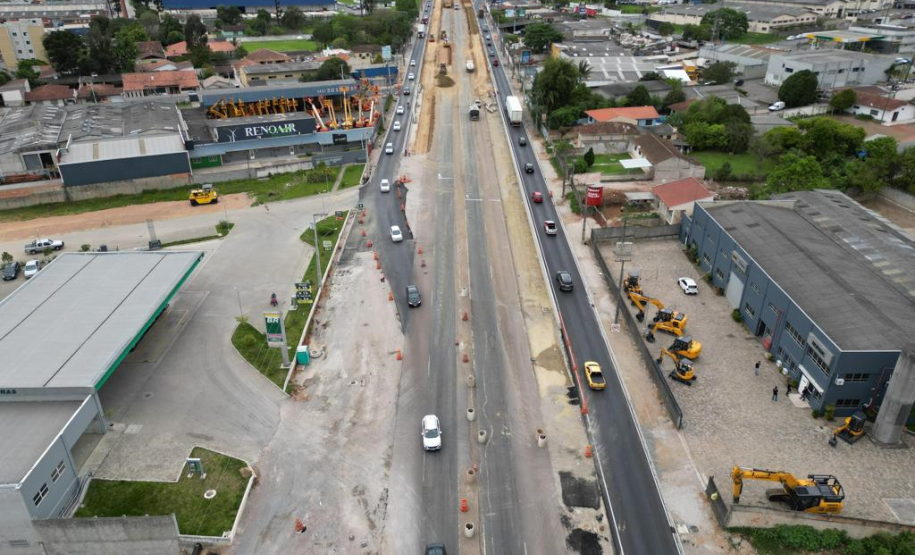 Novo viaduto em execução na BR-376 em São José dos Pinhais