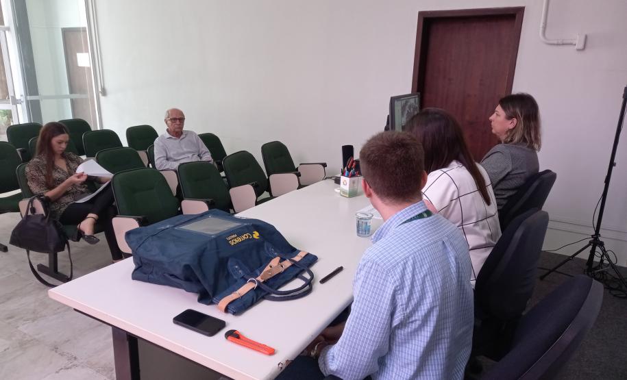 Sessão de abertura de envelopes de habilitação