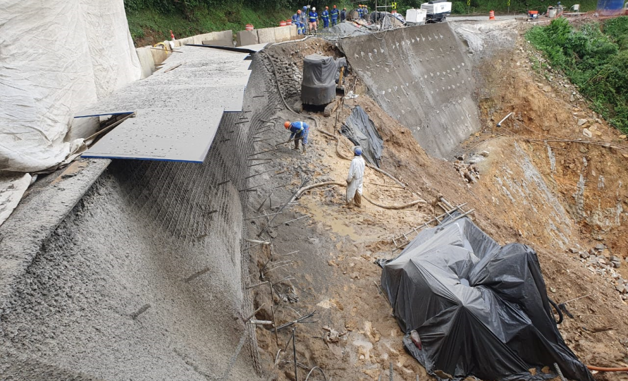 Estrada da Graciosa - km 11+200
