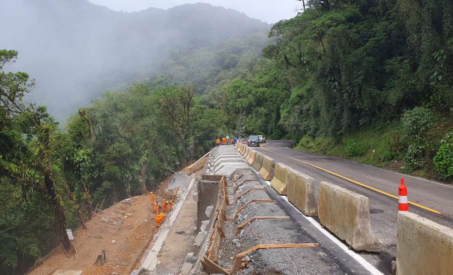 Estrada da Graciosa - km 7