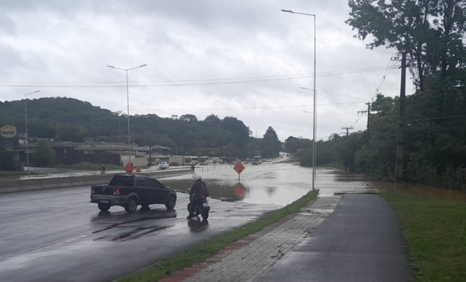 PR-092 em Almirante Tamandaré