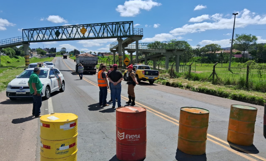 Obras de recuperação da PR-151 em Jaguariaíva