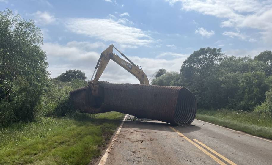 PR-540 Entre Rios recuperação de bueiro