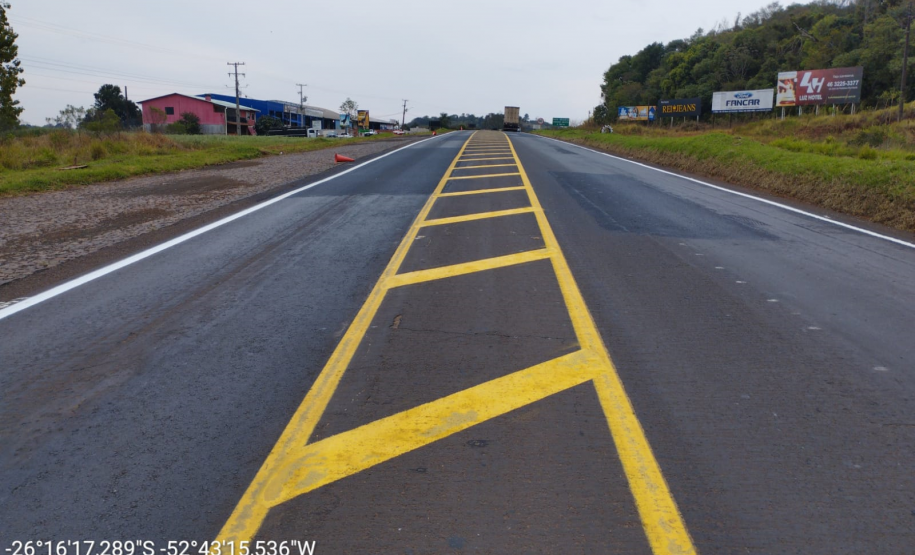 Serviços do Proconserva na PRC-158 entre Pato Branco e Vitorino