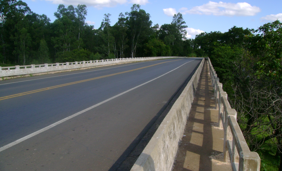 Viaduto Ferrovia PR-092 em Joaquim Távora