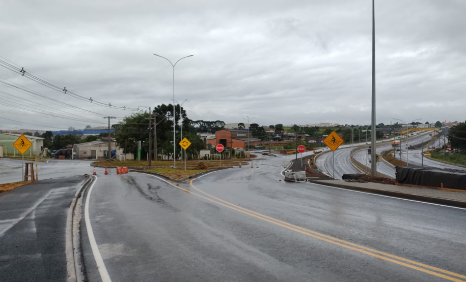 BR-277 Marginais e acessos