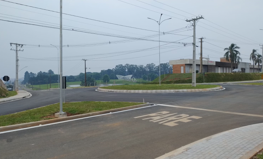 BR-277 Trincheira entre a Rua João Fortkamp e a Rua Campo Grande