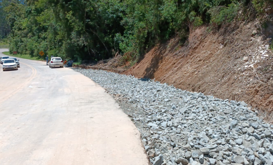 PR-092 em Rio Branco do Sul, implantação de desvio provisório