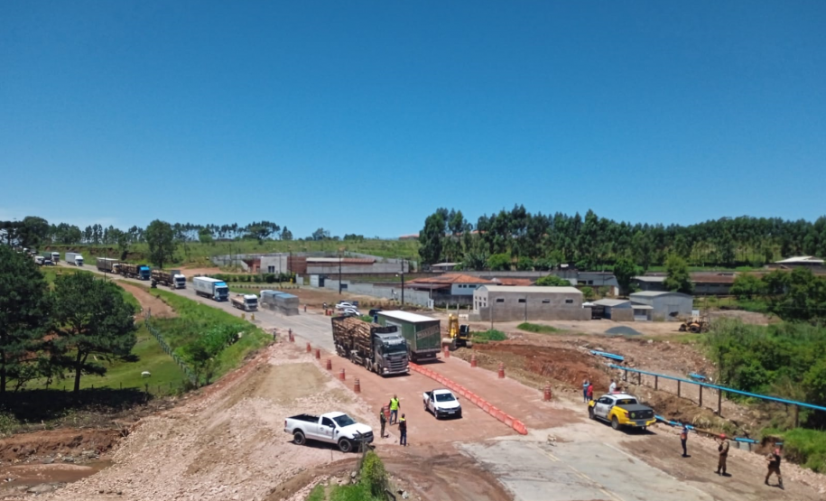 PR-151 em Jaguariaíva, liberada ao tráfego de veículos
