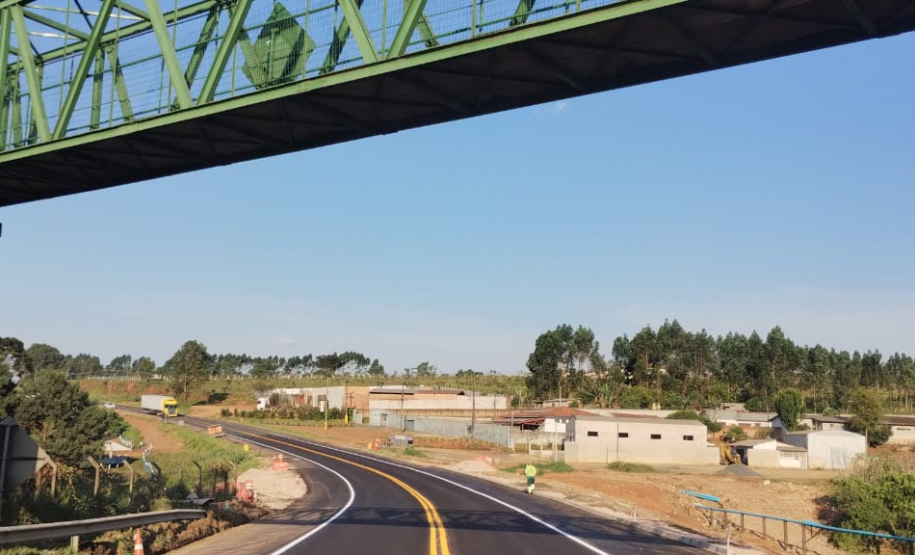 PR-151 em Jaguariaíva com nova pavimentação e sinalização horizontal