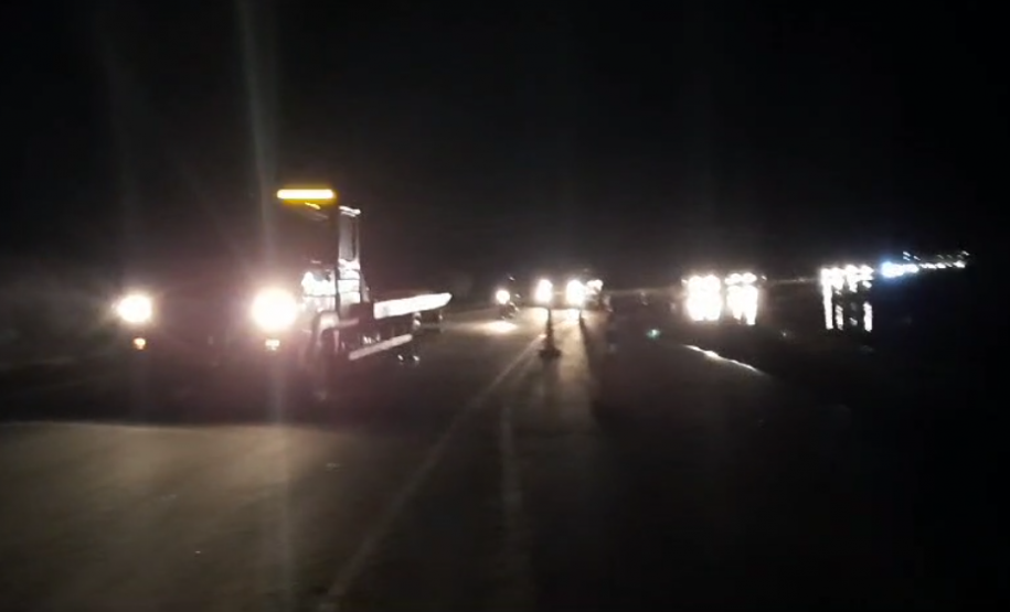 PR-151 sendo liberada parcialmente para o tráfego de veículos