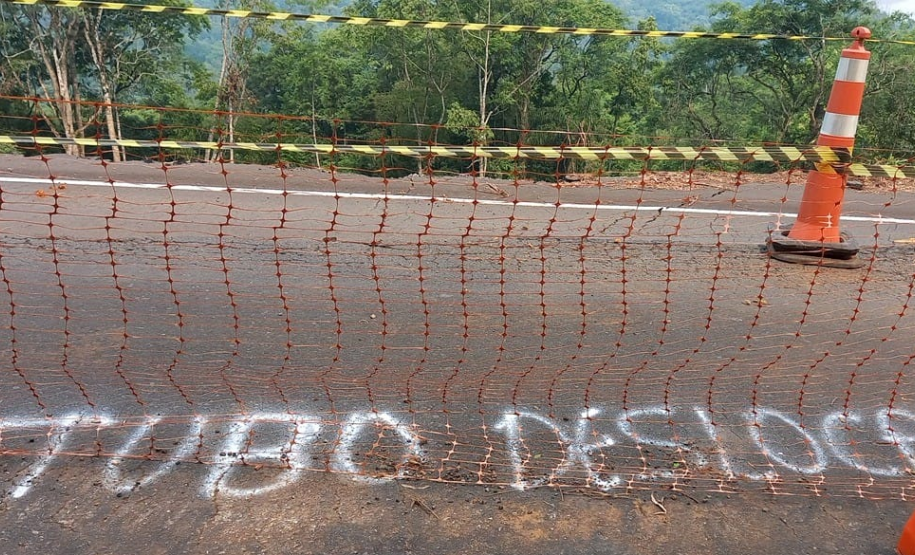 PR-170 Curva da ferradura em Pinhão