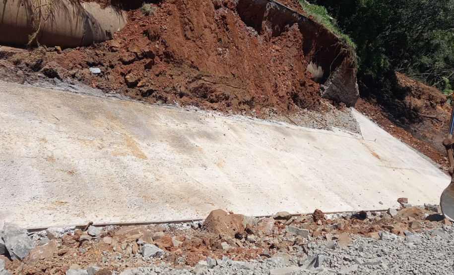 PR-540 Entre Rios berço de concreto para galeria