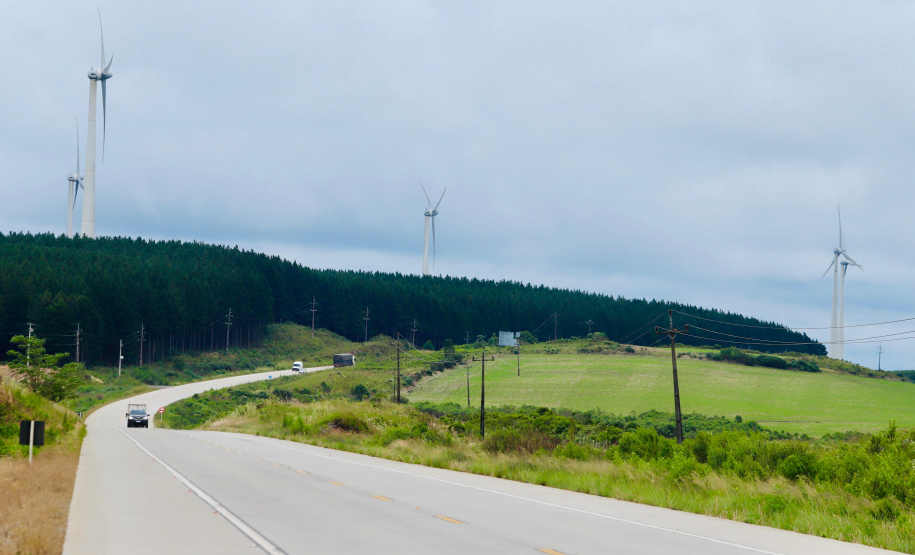 Whitetopping da PRC-280 entre Palmas e o trevo Horizonte