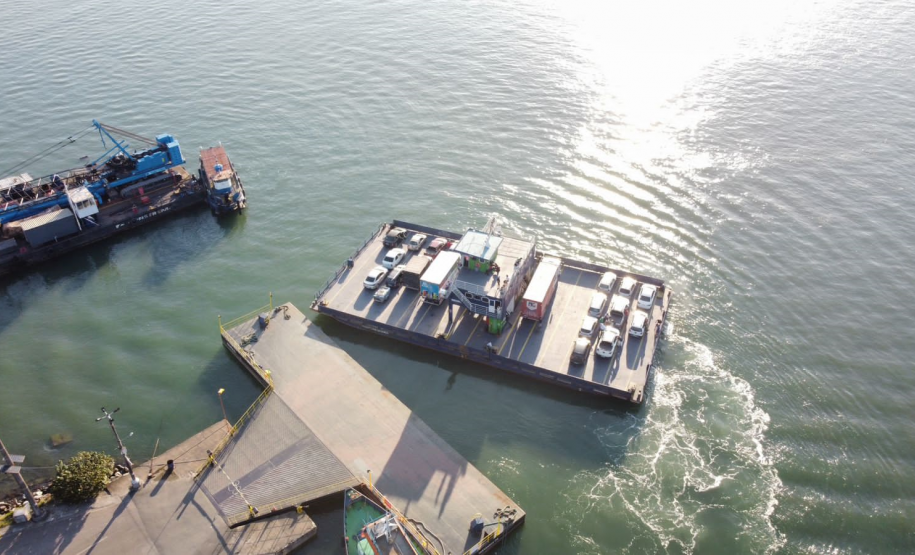 Ferry boat de Guaratuba