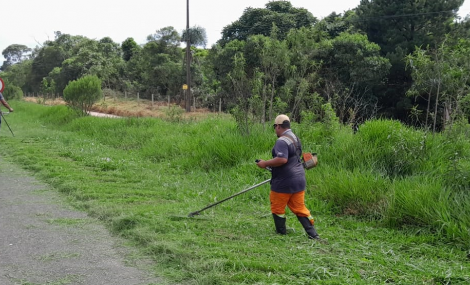 Serviços de conservação do pavimento e da faixa de domínio da PR-151 entre Ponta Grossa e Sengés