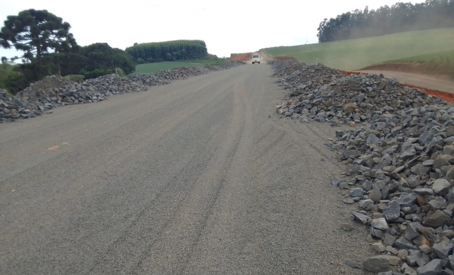 PR-160 entre Imbaú e Reserva - pavimentação