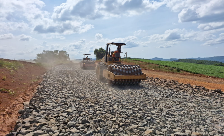 PR-160 entre Imbaú e Reserva - pavimentação
